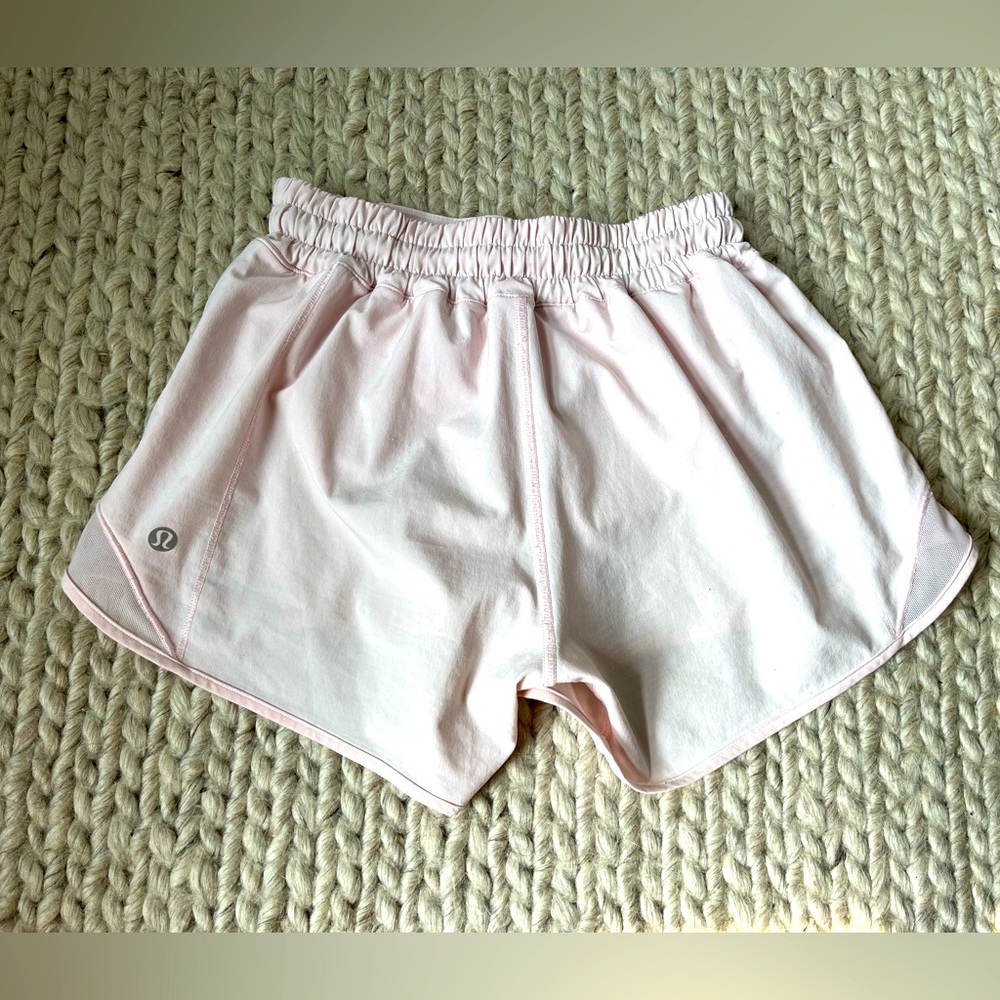 Light pink hotty hot 2.5 inch shorts